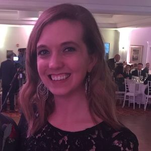 Meet your Posher, Rebecca